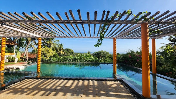 over the hill apk for android